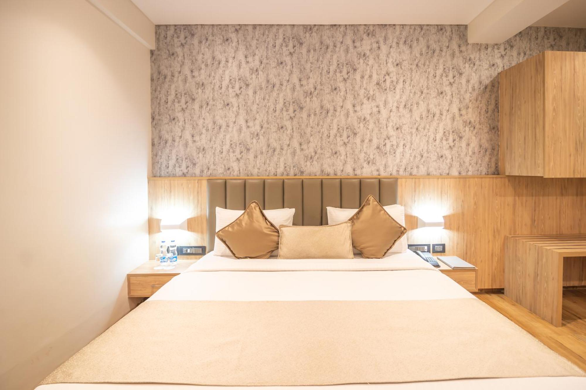 Hotel Celestiial , Candolim Luaran gambar