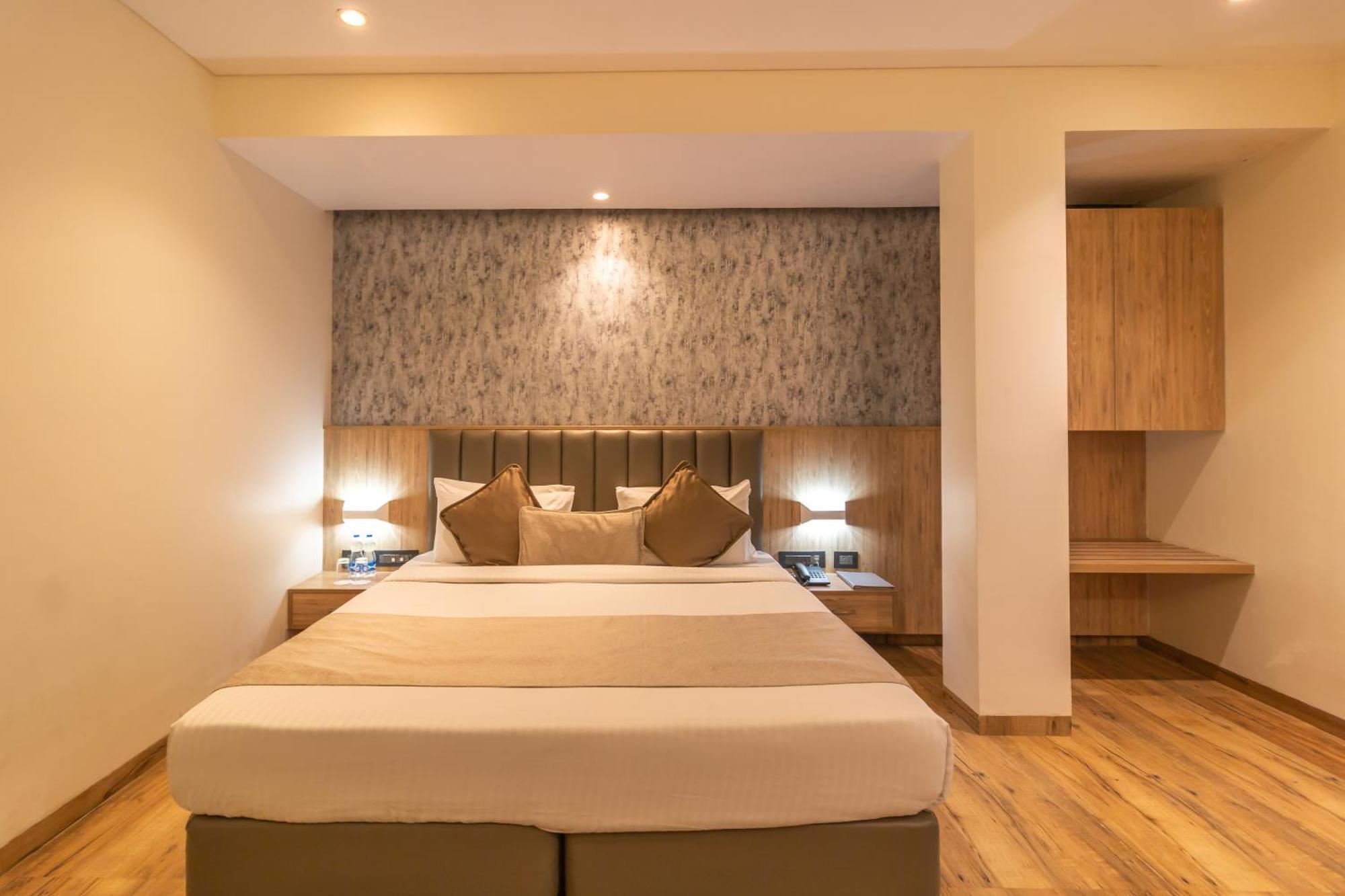Hotel Celestiial , Candolim Luaran gambar